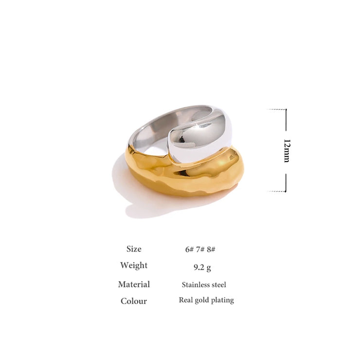 18 K Geometric Twist Finger Ring