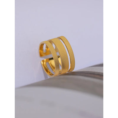 Geometric Opening Ring