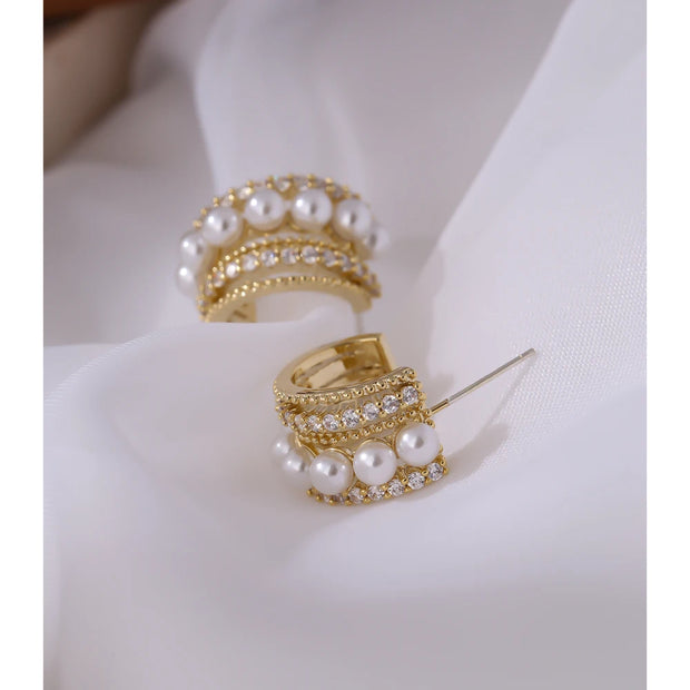 Cubic Zirconia Pearl Stud