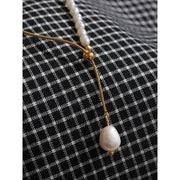 Elegant Pearl Necklace