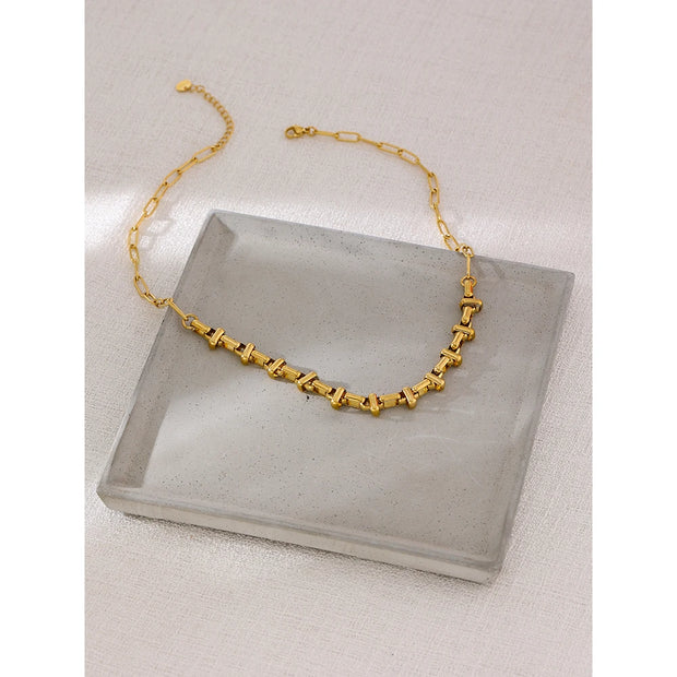 18K Gold Short Chain Necklace