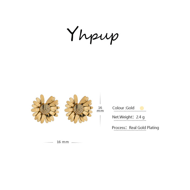 Metal Daisy Flower Stud Earrings