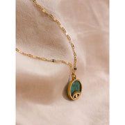 Green Stone Eye Pendant Necklace