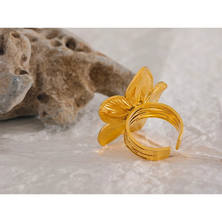 Waterproof  Flower Big Open Ring