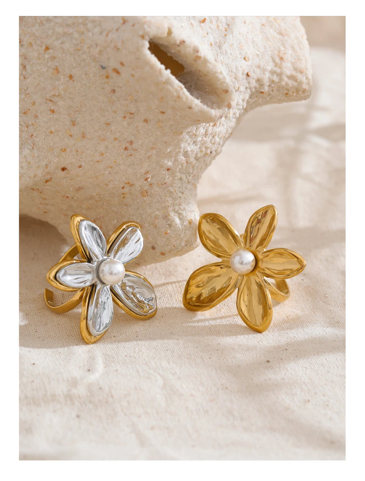 Flower Pearl Stud Earrings & Ring Set