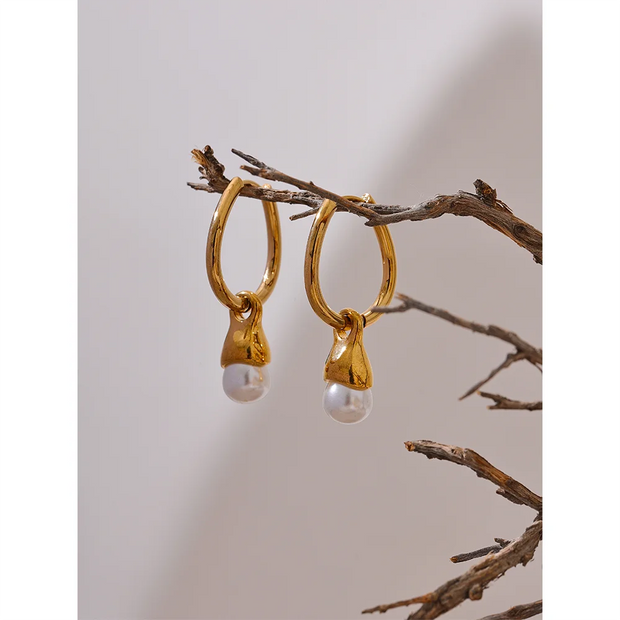 Gold Geometric Pearl Drops