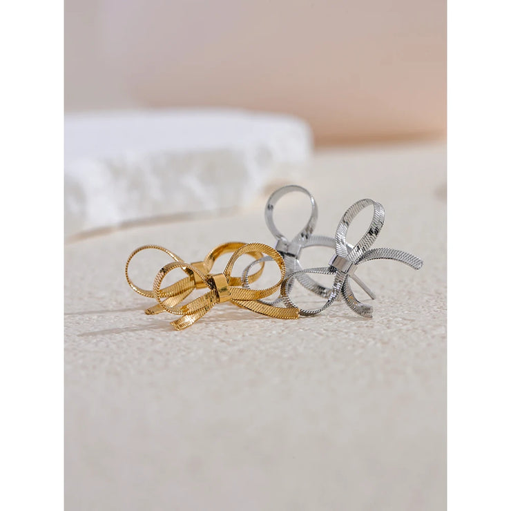 18K Gold Bow Knot Stud Earrings