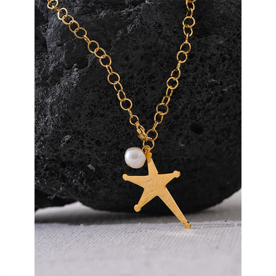 Star Pearl Pendant Necklace