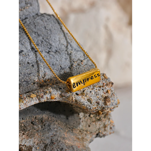 Vintage Vibes Empress Necklace