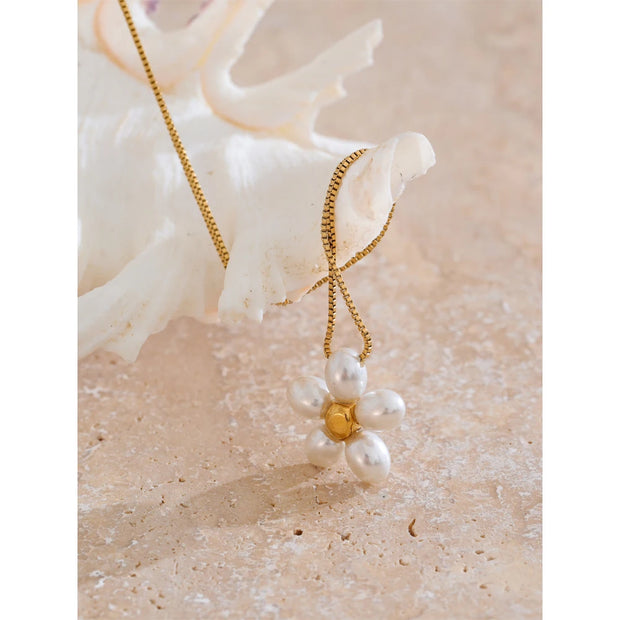 Pearl Flower Necklace