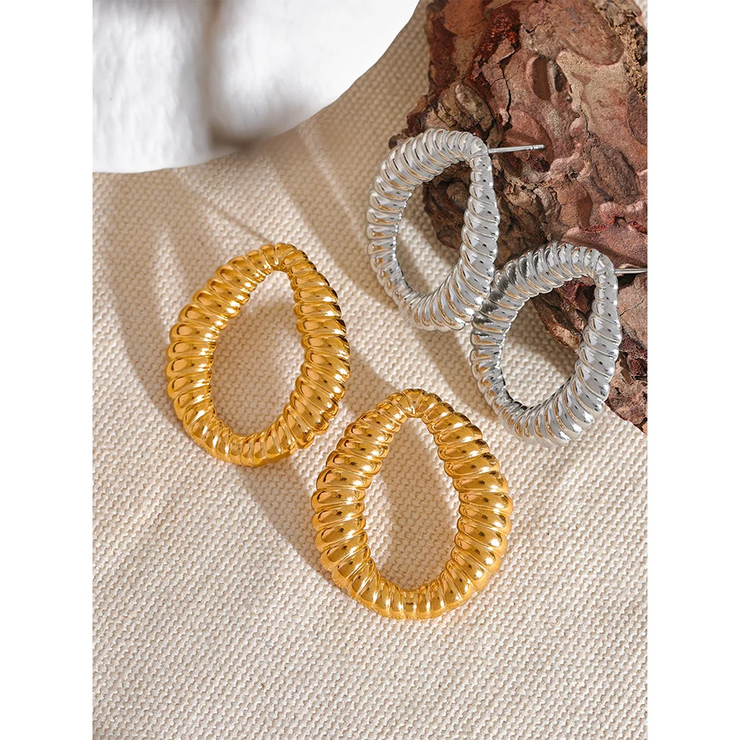 Oval Hollow Stud Earrings