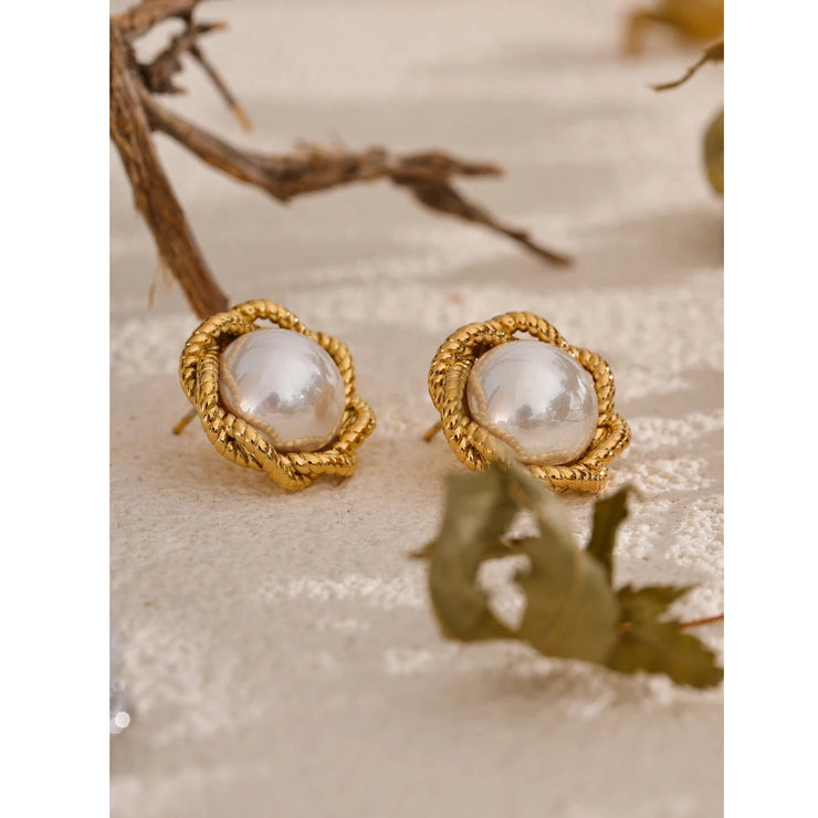 Pearl Flower Stud Earrings