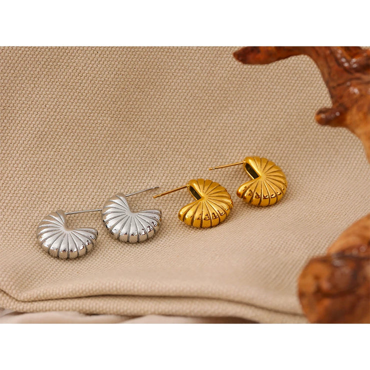 Snails Conch Charm Chunky Stud Earrings