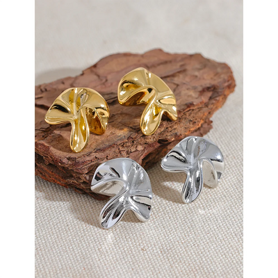 Irregular Flower Stud Earrings