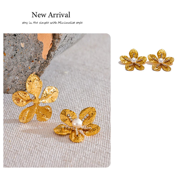 Gold Flower Stud Earrings