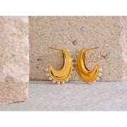 Cashew-Shaped Pearl Hoop Earrings