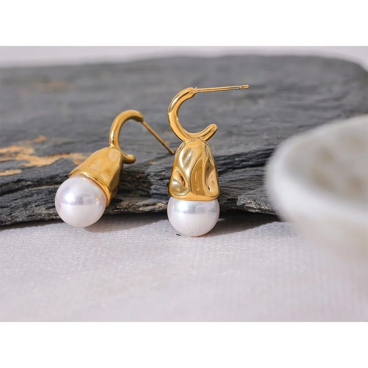 Elegant Geometric Pearl Earrings