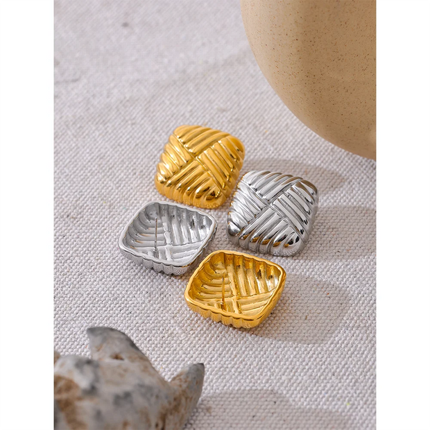 Statement Stainless Steel Square Stud Earrings Gold Silver Color Texture Metal Stripe Attractive Vintage Jewelry Women Evry Jewelry