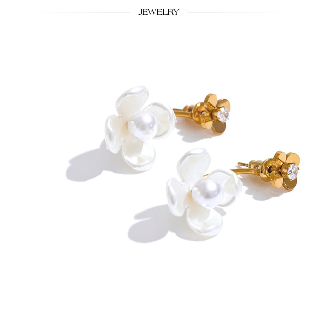 Pearl Flower Zircon Stud Earrings