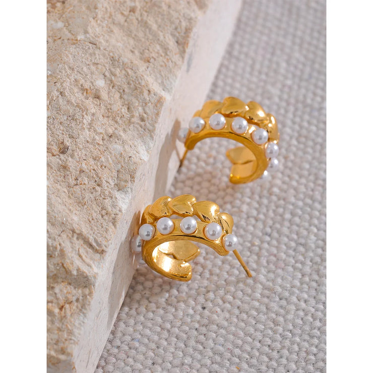 18K Gold Heart Hoop Earrings