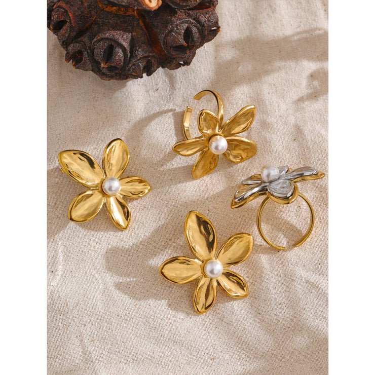 Flower Pearl Stud Earrings & Ring Set