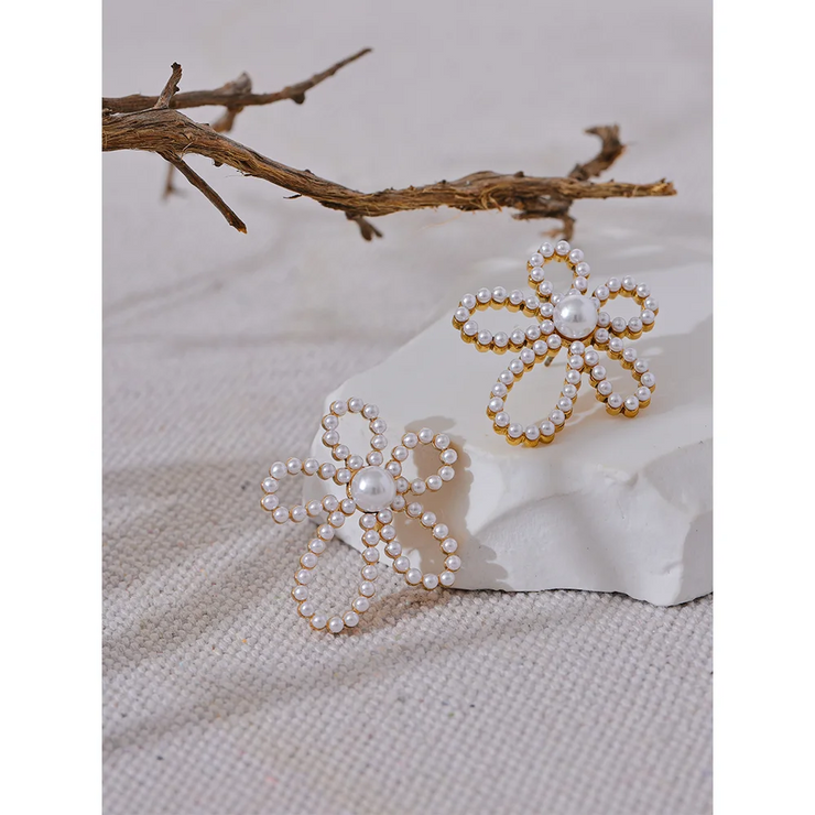 Elegant Pearl Flower Studs