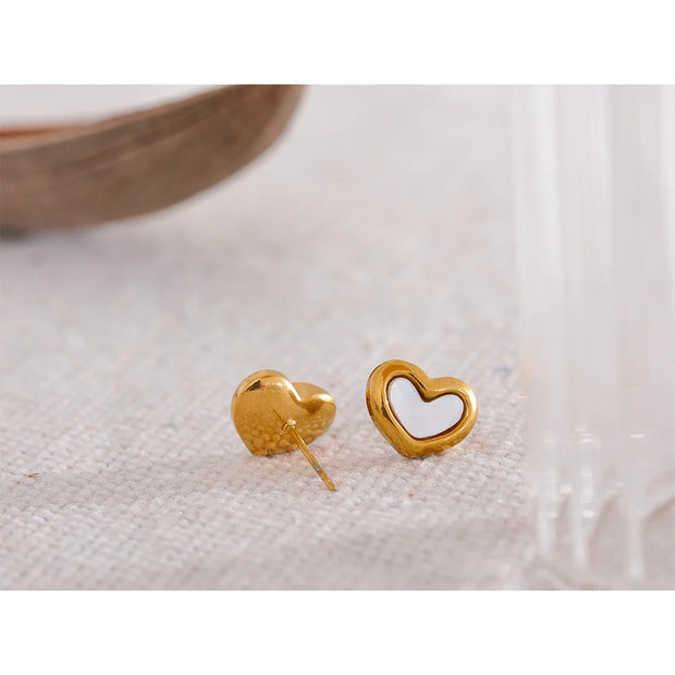 Heart Shell Stud Earrings