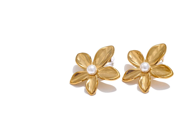 Flower Pearl Stud Earrings & Ring Set