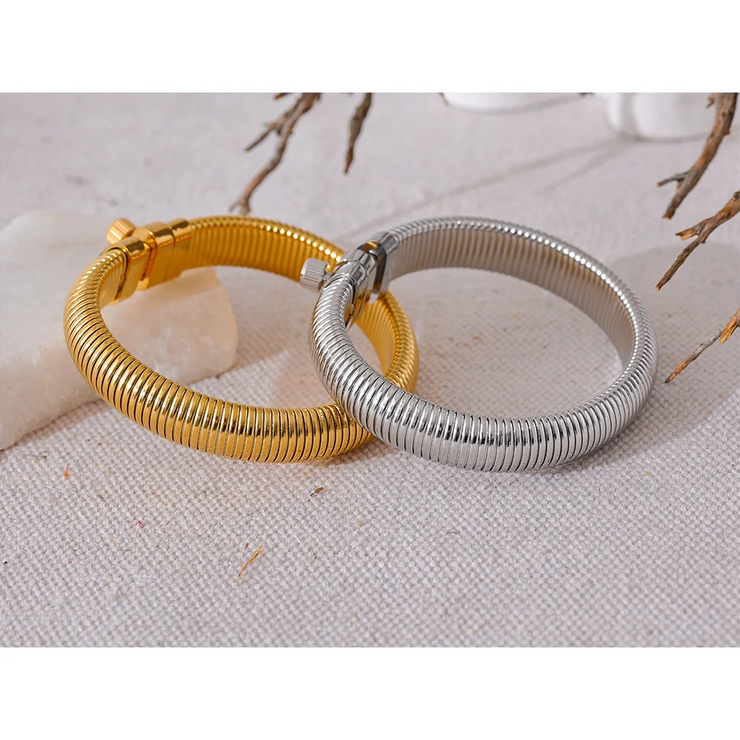 Statement Elastic Metal Bracelet