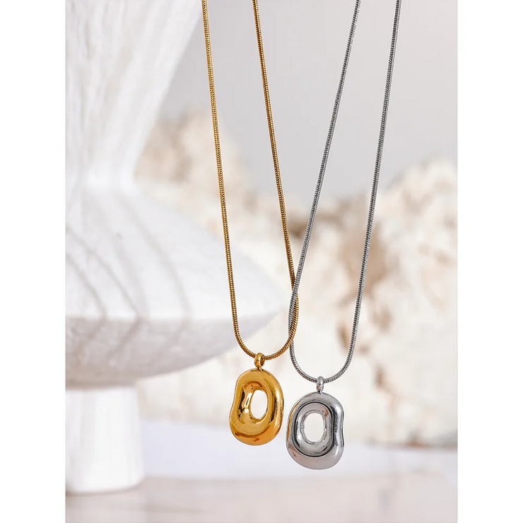 Geometric Hollow Pendant Necklace