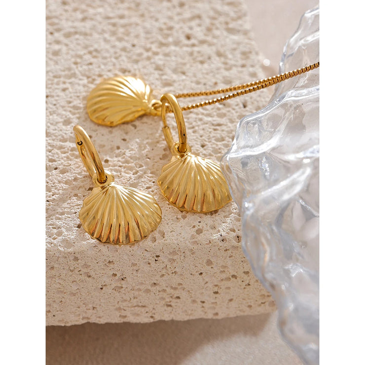 Summer Shell Necklace Earrings Set