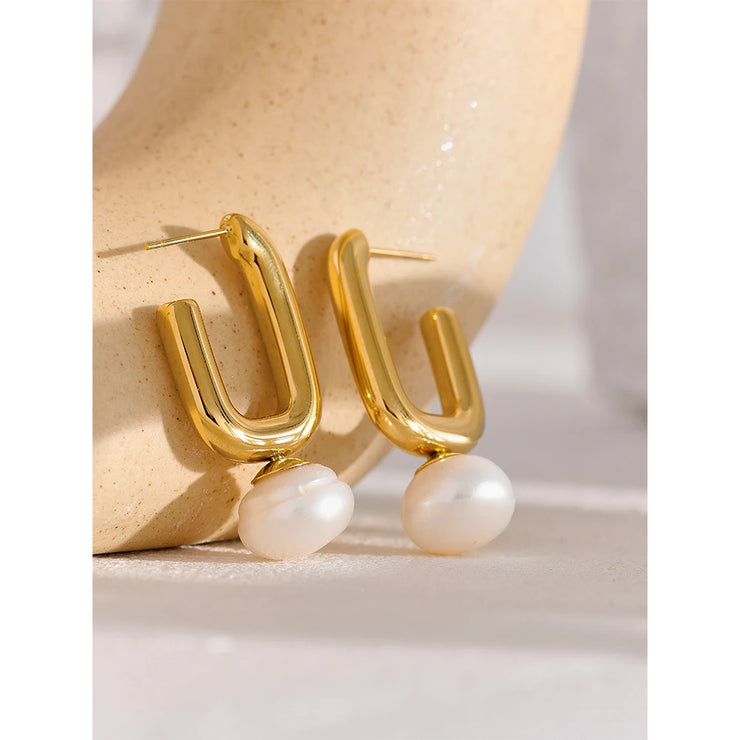 Textured Gold Pearl Earrings