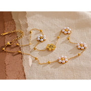 Pearl Flower Bead Necklace