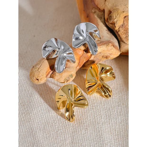 Irregular Flower Stud Earrings