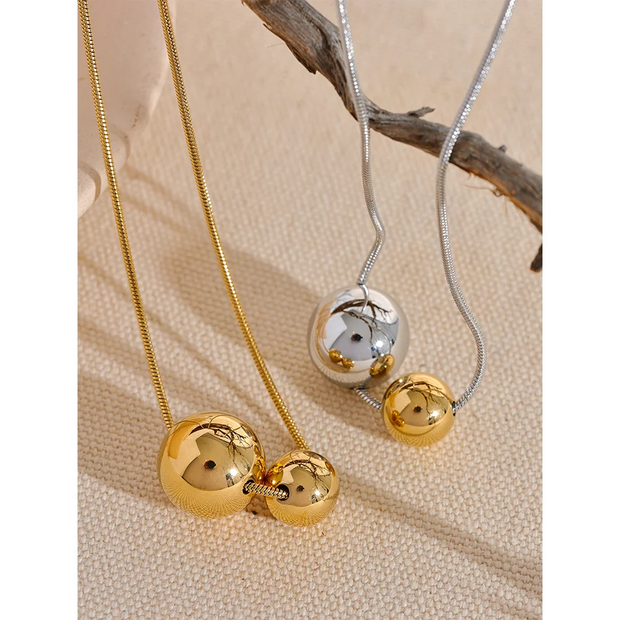 Round Ball Beads Pendant Necklace