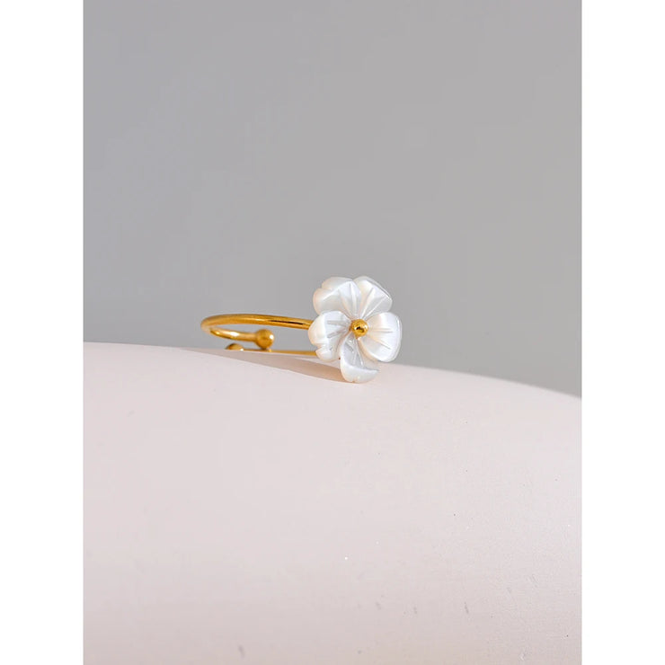 Shell Flower Adjustable Ring