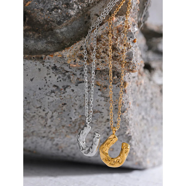 Horseshoe Pendant Necklace